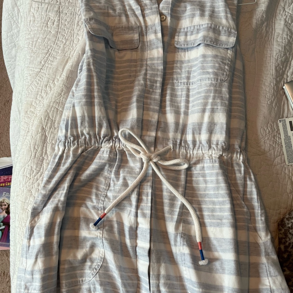 BNWOT Vineyard Vines Stripe cinched Waist Button Down Dress